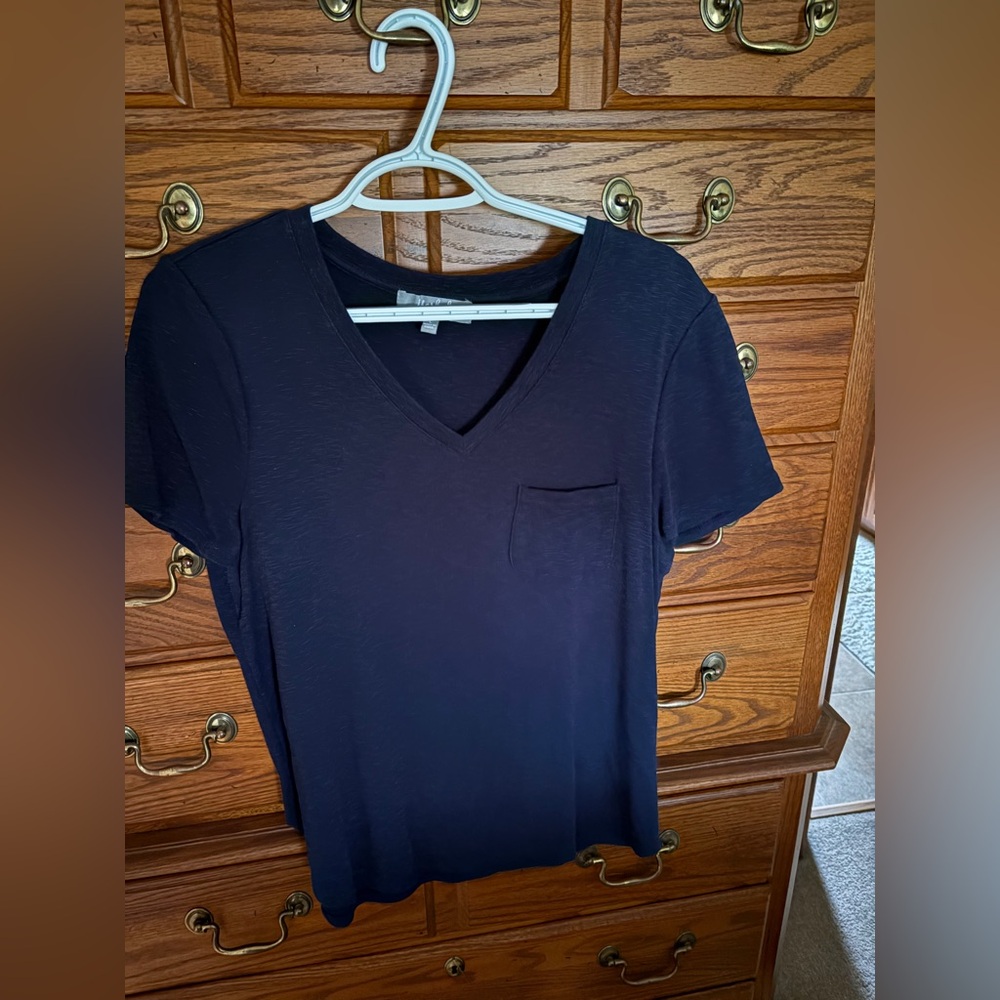 Marled Navy V-Neck Pocket Tee